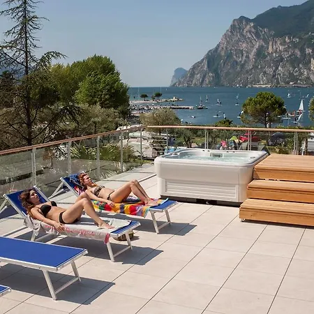 Camping Maroadi Torbole Sul Garda